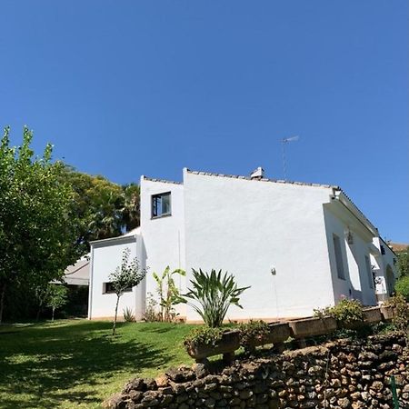 Gelves Chalet Con Vistas A Sevilla מראה חיצוני תמונה