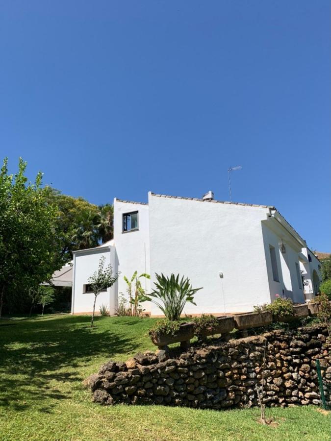 Gelves Chalet Con Vistas A Sevilla מראה חיצוני תמונה